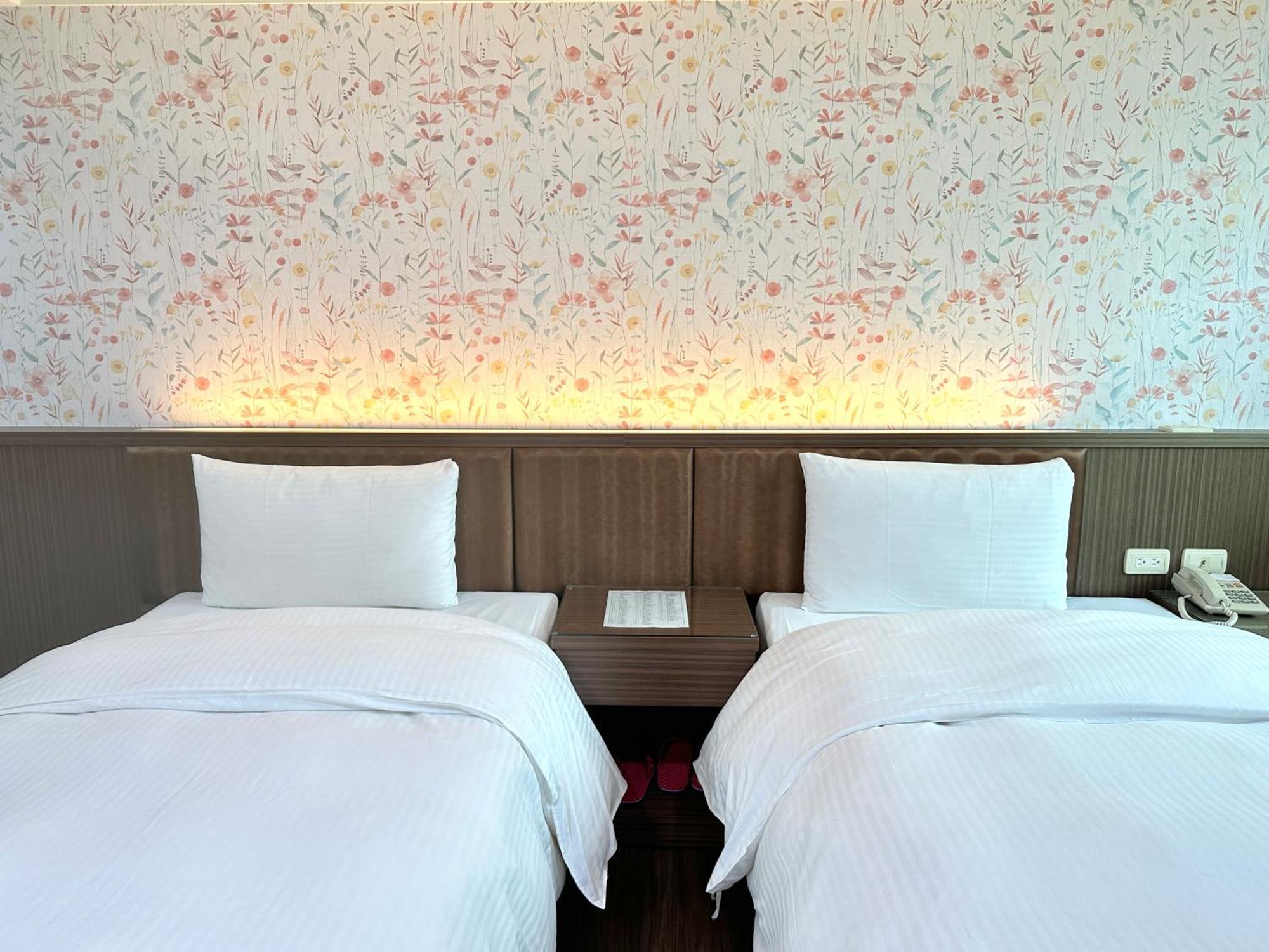 Mei Hotel Taichung Exterior foto