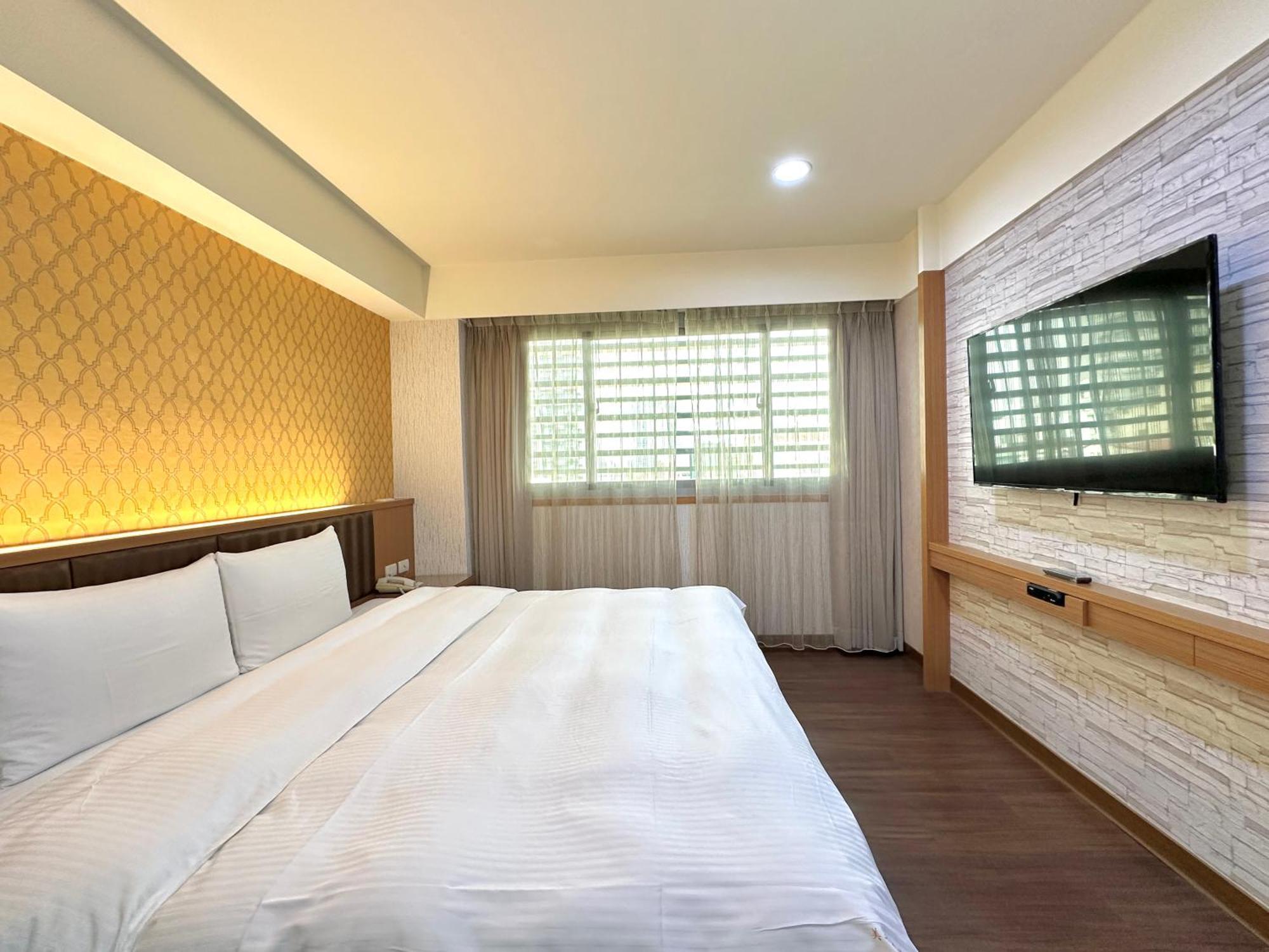 Mei Hotel Taichung Exterior foto